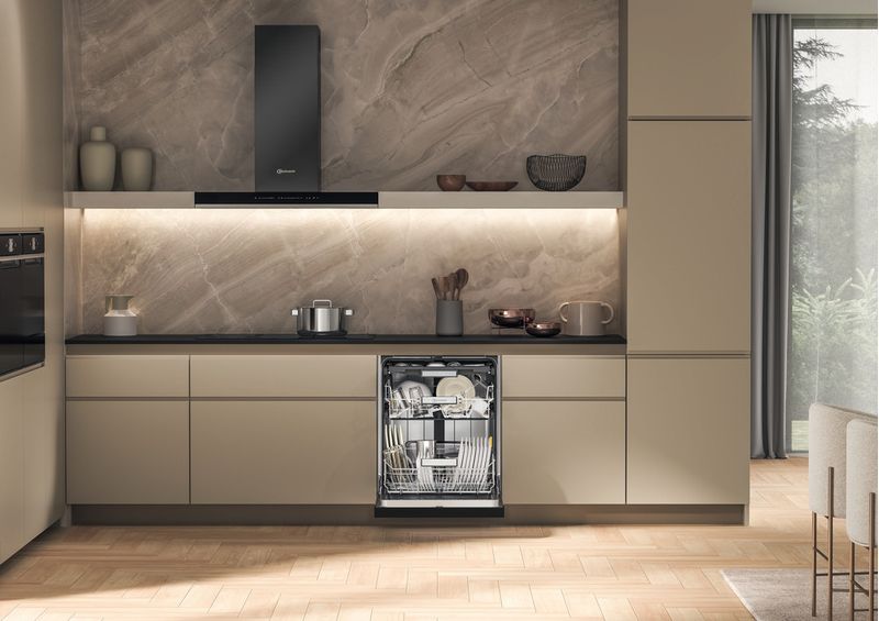 Bauknecht Dishwasher Standgerät B7U HS51 X Unterbau B Lifestyle frontal open