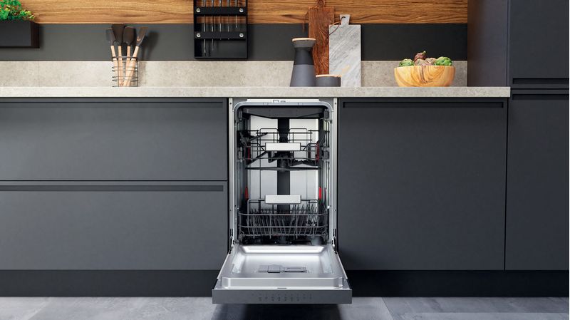 Bauknecht Dishwasher Einbaugerät BSBO 3O35 PF X Teilintegriert D Lifestyle frontal open