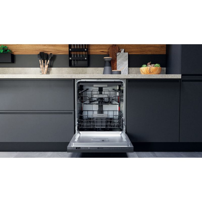 Bauknecht Dishwasher Einbaugerät BCIO 3T133 PFETC Vollintegriert (Lieferung ohne Möbelfront) D Lifestyle frontal open