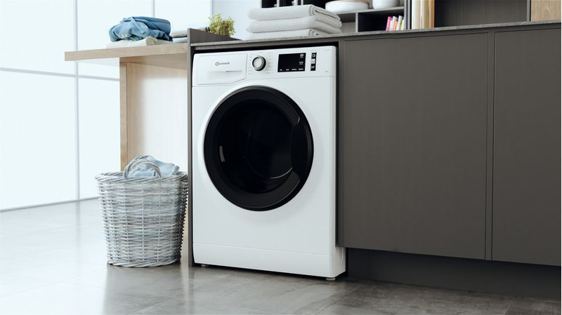 Bauknecht-Waschmaschine-Standgerat-WM-Pure-8A-Weiss-Frontlader-A-Lifestyle-perspective