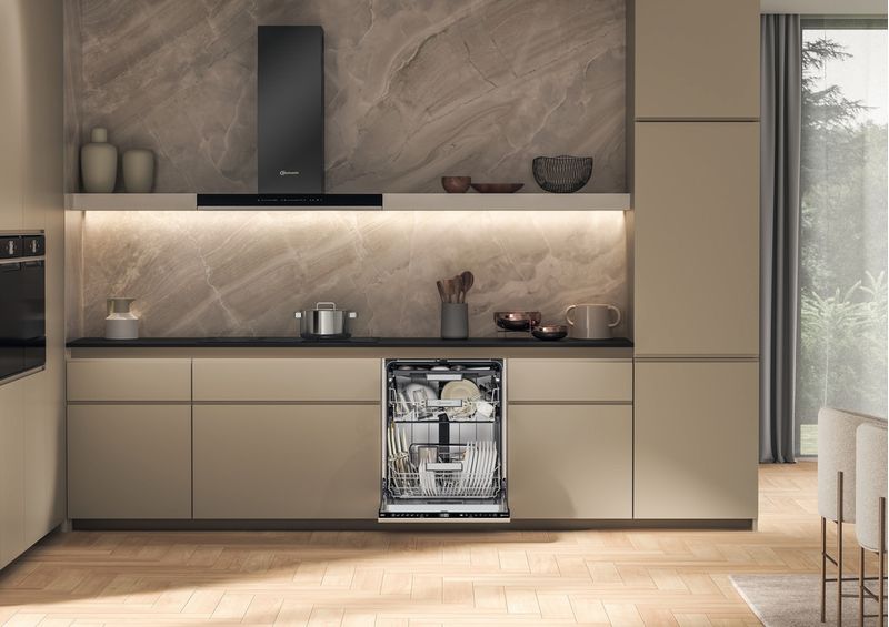 Bauknecht Dishwasher Einbaugerät B7I HF60 TUC Vollintegriert (Lieferung ohne Möbelfront) A Lifestyle frontal open