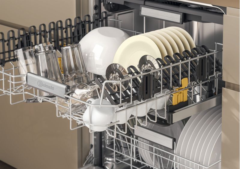 Bauknecht Dishwasher Einbaugerät B7I HP42 LC Vollintegriert (Lieferung ohne Möbelfront) C Lifestyle detail