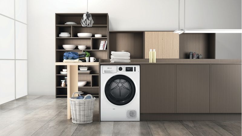 Bauknecht-Trockner-T-Soft-M11-82-N-Weiss-Lifestyle-frontal