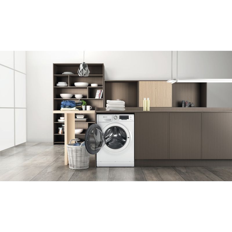 Bauknecht Waschtrockner Standgerät WATK Sense 117S 52 N Weiss Frontlader Lifestyle frontal open