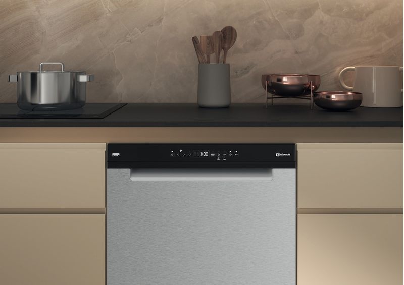 Bauknecht-Dishwasher-Einbaugerat-B7U-HP43-X-Unterbau-C-Lifestyle-control-panel