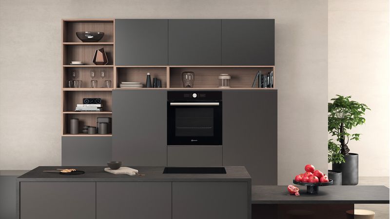 Bauknecht-Einbauherd-Backofen-Einbaugerat-BIR4-DP8FS2-ES-Elektrisch-A--Lifestyle-frontal
