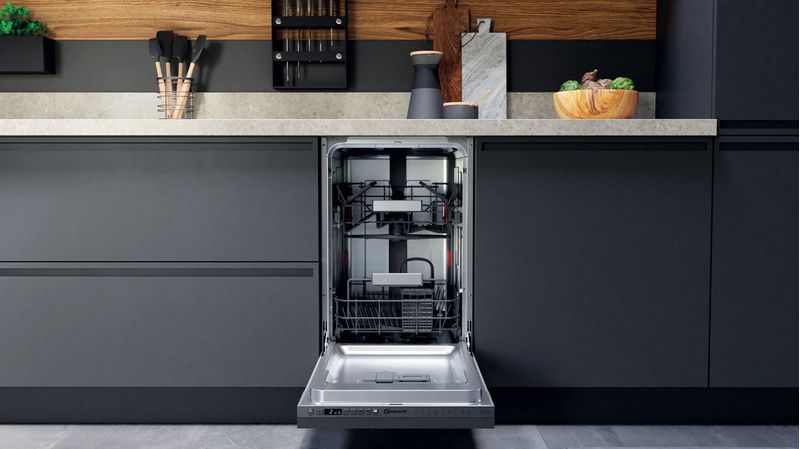 Bauknecht Dishwasher Einbaugerät BSIO 3T223 PE X Vollintegriert (Lieferung ohne Möbelfront) E Lifestyle frontal open