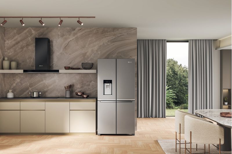 Bauknecht Side-by-Side Standgerät BKQ9I MO2L EF Inox Look Lifestyle frontal