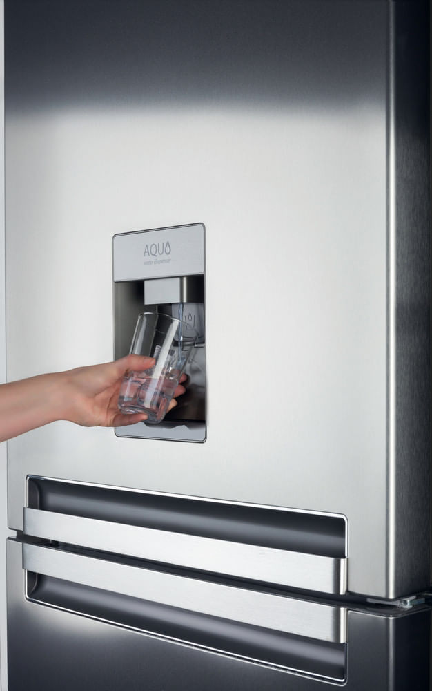 Bauknecht COOLING USC002 Lifestyle people